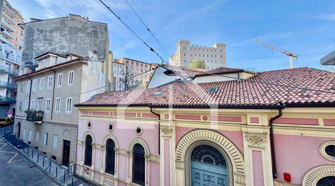 Stanze singole via della Valle 10, Trieste