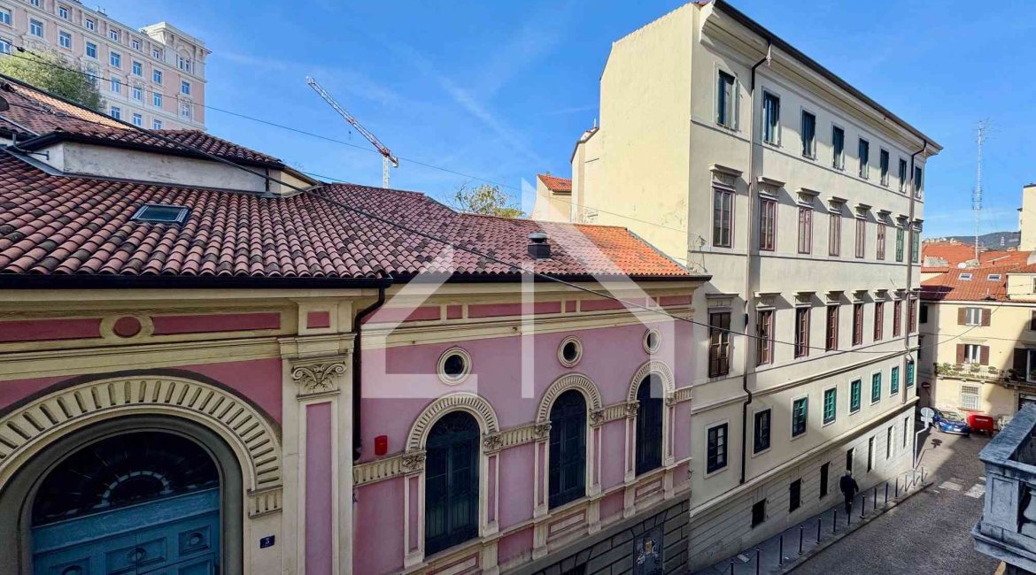 Stanze singole via della Valle 10, Trieste